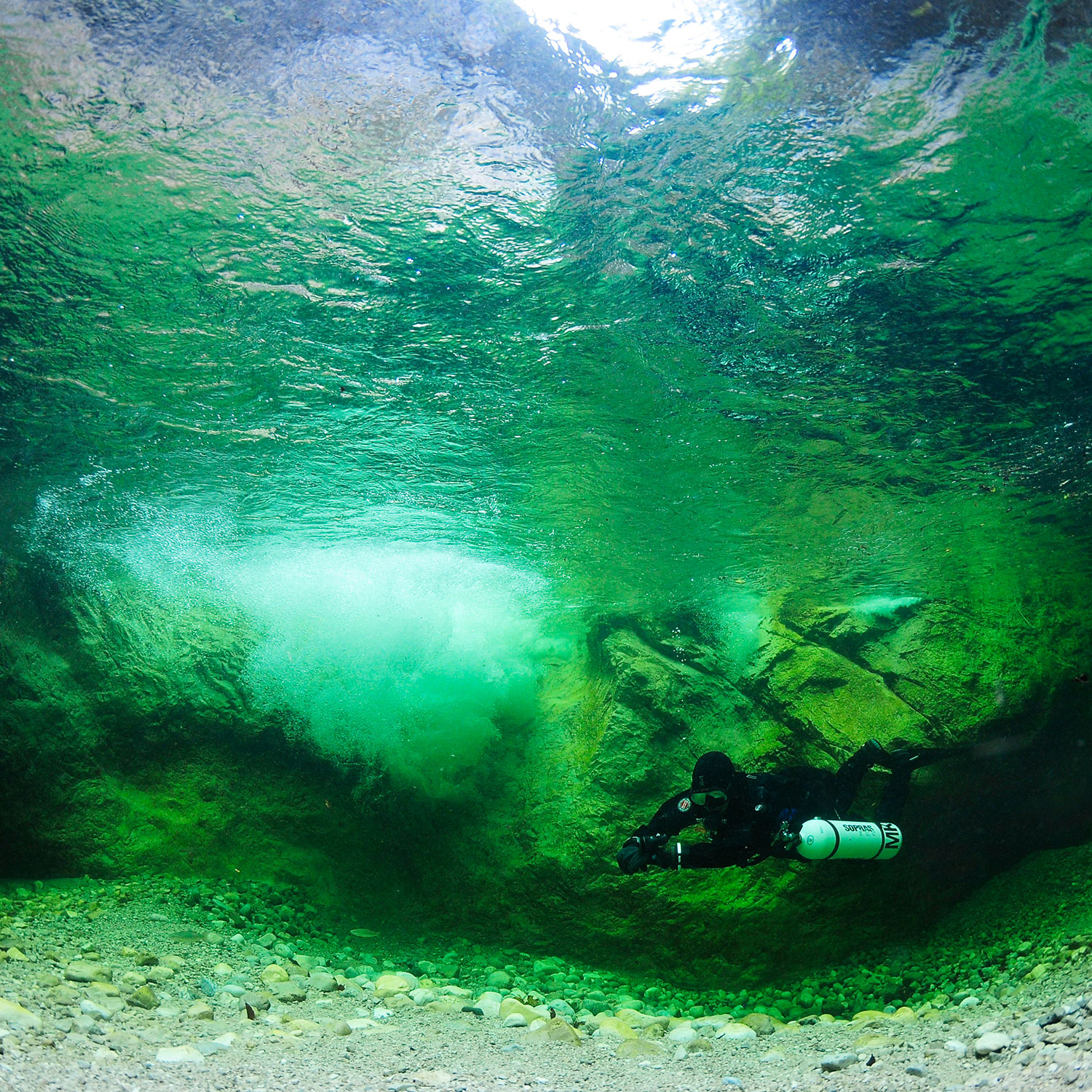 Under Pressure Diveclub Attersee - Gumpen- und Flusstauchen